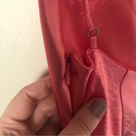 GUC Mistress Rocks Pink Satin Maxi with High Slit Size XS - Picture 7 of 10